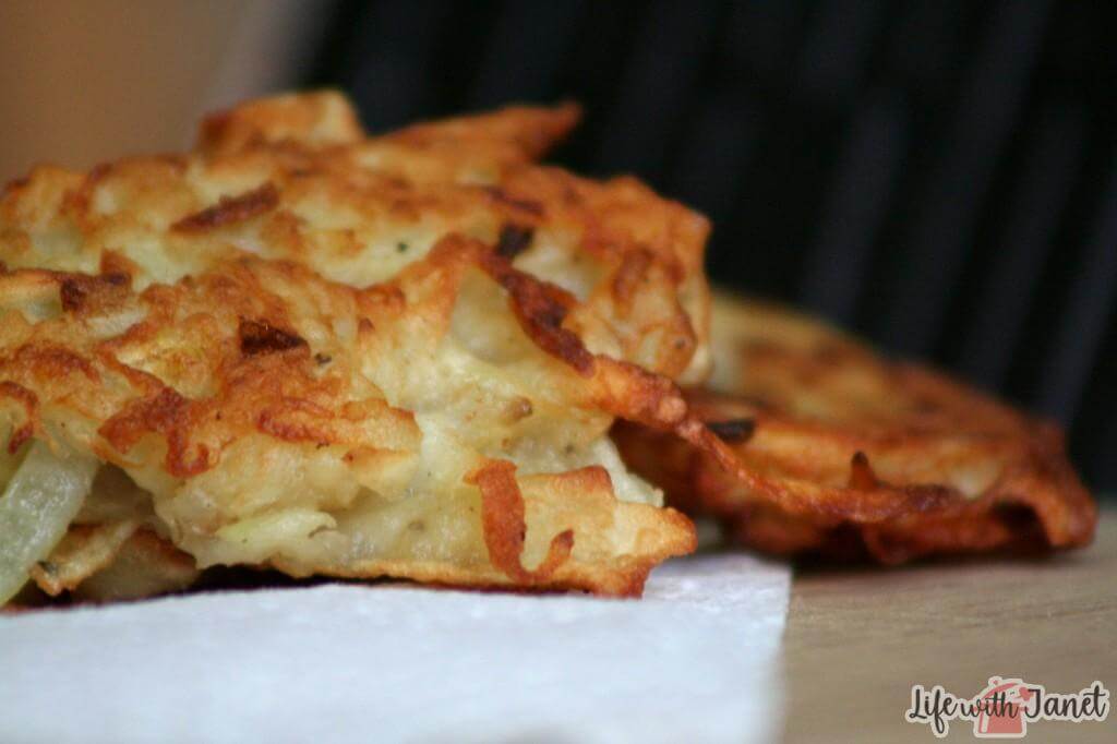 Potato Pancakes—German Style ⋆ Nutrivore Life