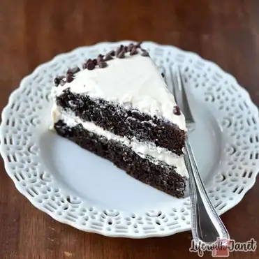 Skinny Dark Chocolate Cake With Cream Cheese Frosting Life With Janet