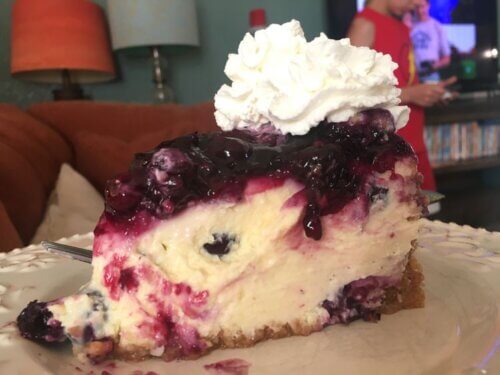 White Chocolate Blueberry Cheesecake