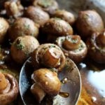 ROSEMARY ROASTED MUSHROOMS WITH SPINACH