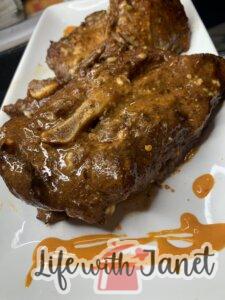 Garlic butter juicy pork chops